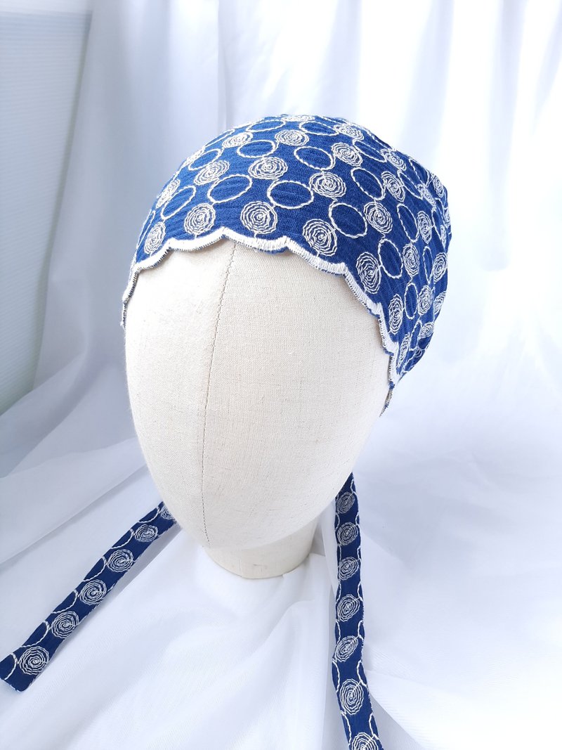 青藍刺繡圓點紋頭巾帽 - 帽子 - 棉．麻 藍色