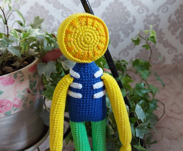 DOORS FIGURE: Crochet pattern