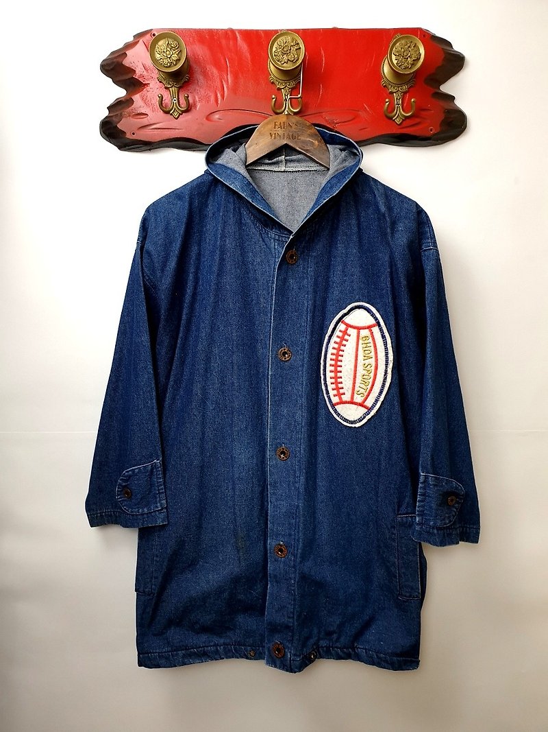 Little Turtle Gege - Football Embroidery Cloth Hooded Denim Vintage Jacket - เสื้อโค้ทผู้ชาย - ผ้าฝ้าย/ผ้าลินิน 