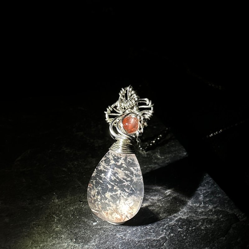 [Unique model] Sakura Lake | Red rubber flower necklace metal braid (including Silver) - สร้อยคอ - คริสตัล สีแดง