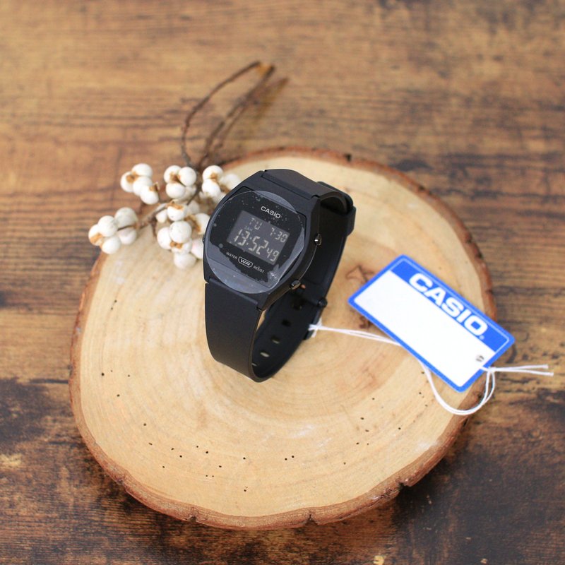 Back to Green - CASIO Extreme Black Resin Strap Watch - นาฬิกาผู้ชาย - เรซิน 