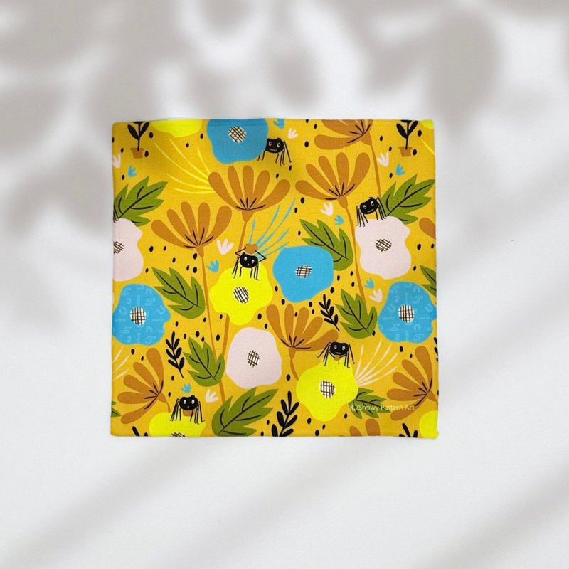 【Flower Edition Everywhere】Universal Small Square Handkerchief Print/Mr.Little Spider - Towels - Other Materials Yellow