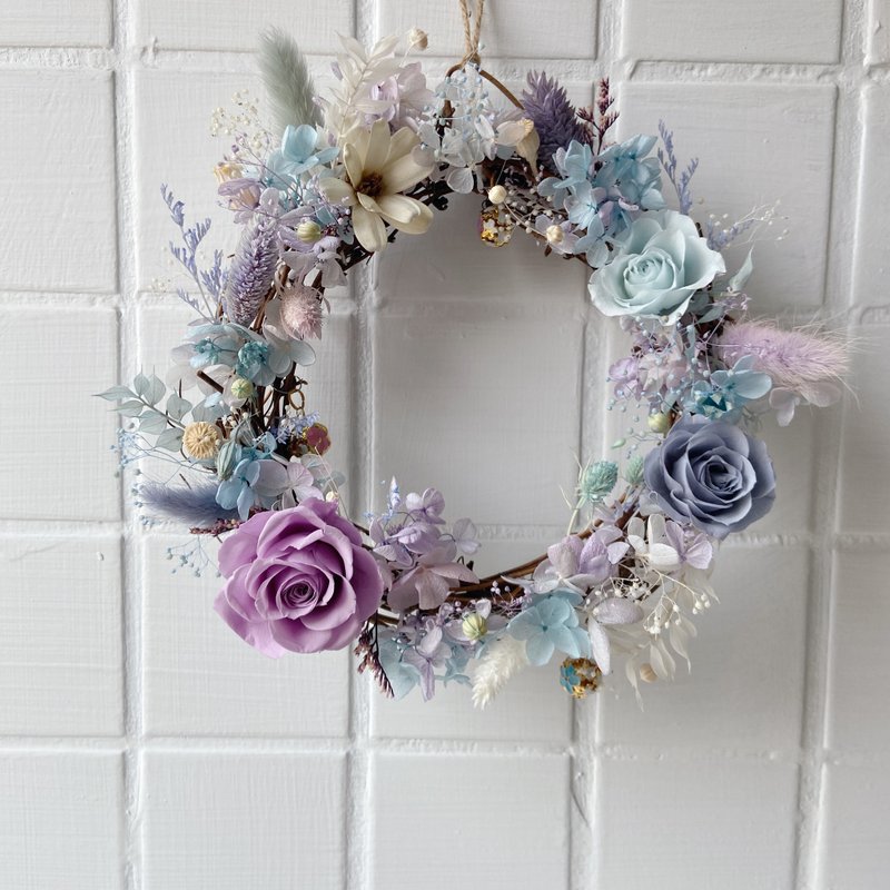 Preserved flower romantic wreath - ช่อดอกไม้แห้ง - พืช/ดอกไม้ สีน้ำเงิน