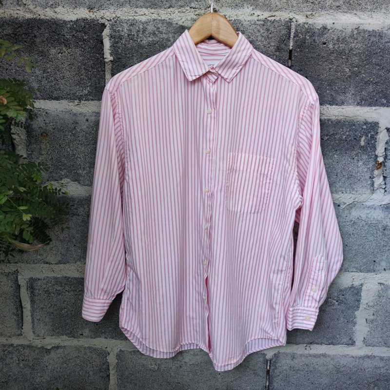 เสื้อเชิ้ตวินเทจ  Brooks Brothers Women's Striped Pink Button up Shirt - เสื้อเชิ้ตผู้หญิง - ผ้าฝ้าย/ผ้าลินิน สึชมพู