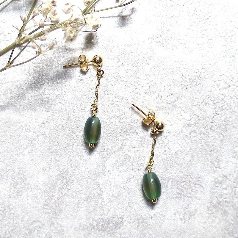 VIIART. Jade. Brazilian jade 18K thick gold-plated earrings-clip-on - Earrings & Clip-ons - Gemstone Green