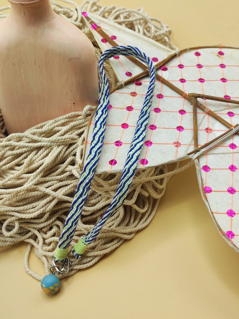Cotton hand woven collar with polymer clay pendant - blue beach - 項鍊 - 棉．麻 藍色