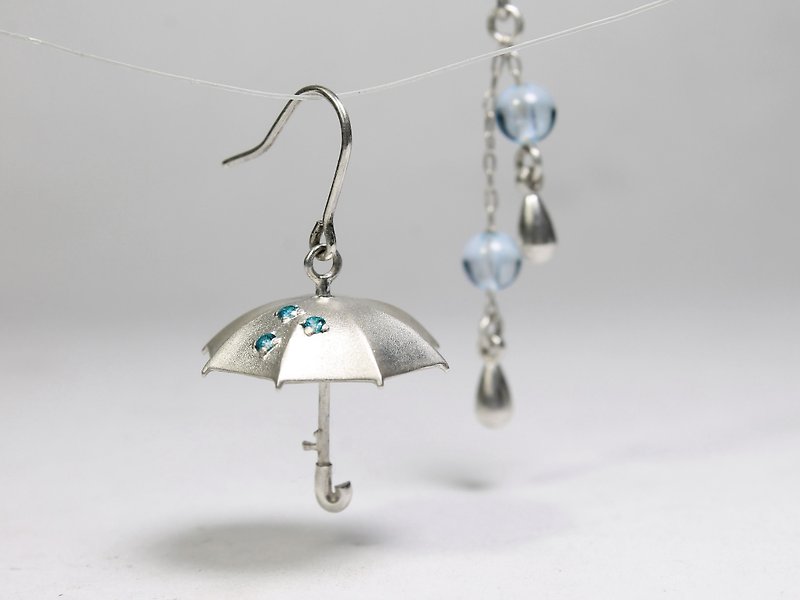 純銀 耳環/耳夾 透明 - 雨傘和雨滴 耳環/耳夾