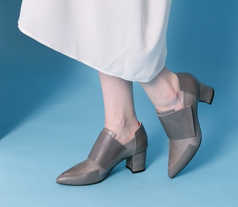 Structuralism devil sticky design thick high heels gray - รองเท้าหนังผู้หญิง - หนังแท้ สีเทา