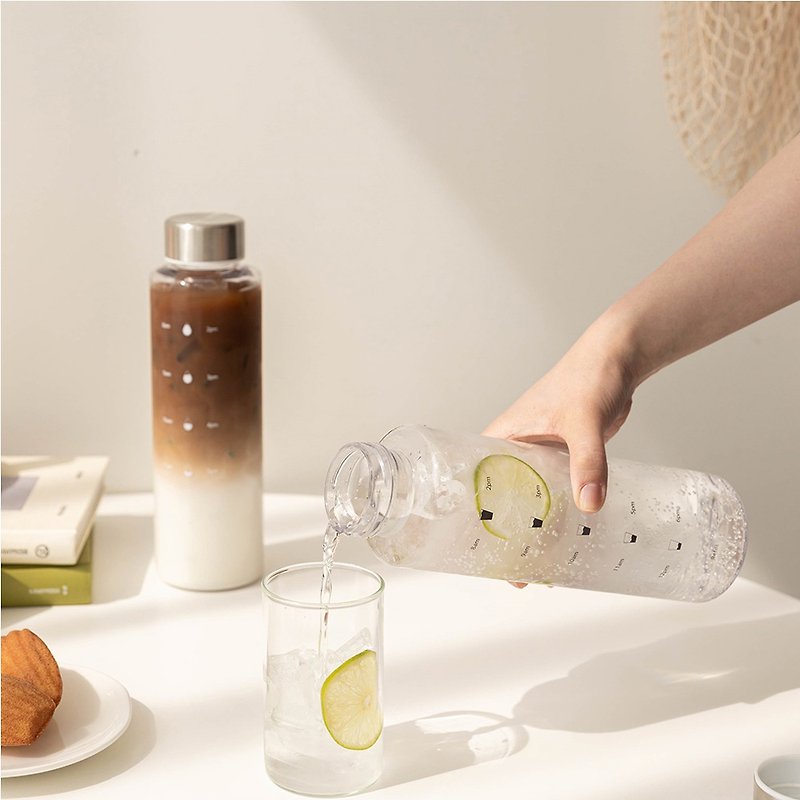 其他材質 杯子 白色 - 韓國 SSUEIM Tritan極簡ins透明水瓶1L 兩色可選