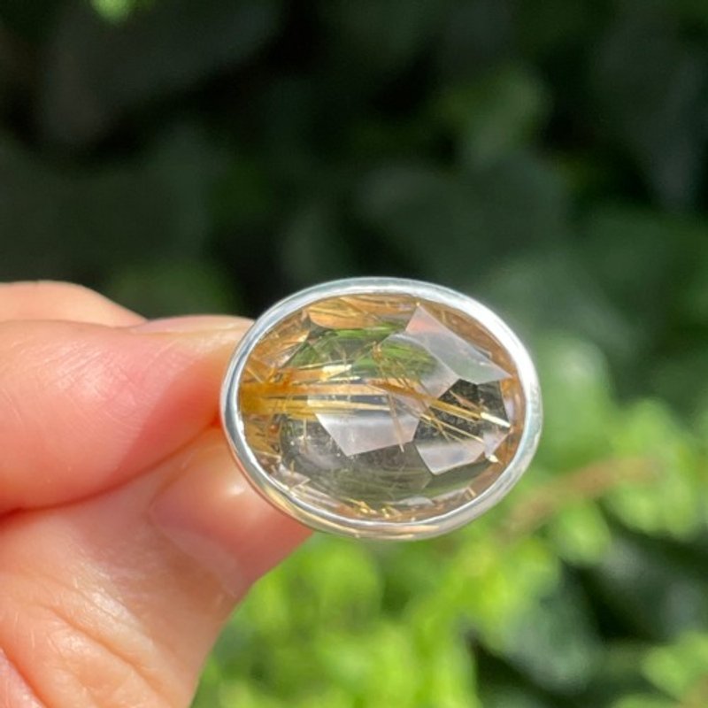 Pinkoi 代購 -  金紅石石英橢圓形粗切 L 型嵌入式銀SV925 戒指 - 戒指 - 寶石 