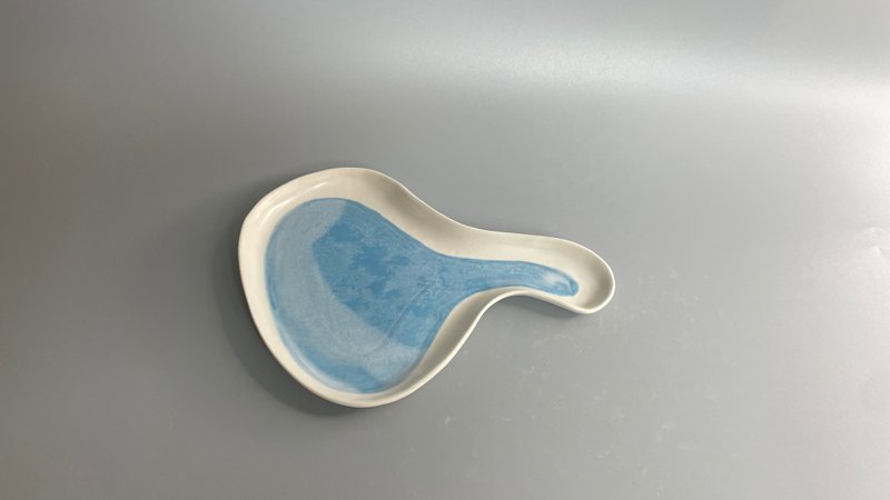 @studio_florero hand bulit lake plate - Plates & Trays - Pottery Blue