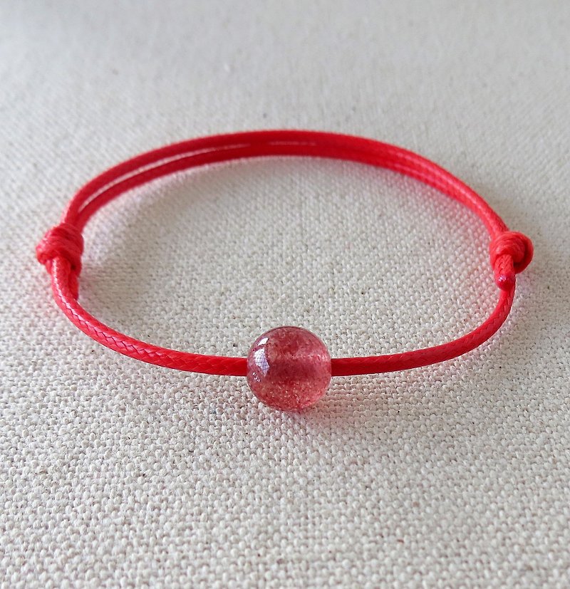 Fashion 【】 lucky stone strawberry Korean crystal wax cord bracelet ******* peach blossom - สร้อยข้อมือ - เครื่องเพชรพลอย สีแดง