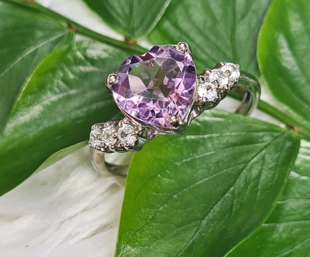 ハート型　紫　リング　アメジスト Aqyauyt 天然アメジスト ジルコニア シルバーリング ファッション