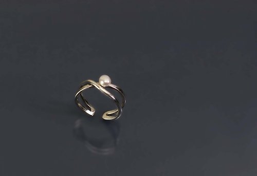 Maple jewelry design 圖像系列-交錯珍珠開口925銀戒