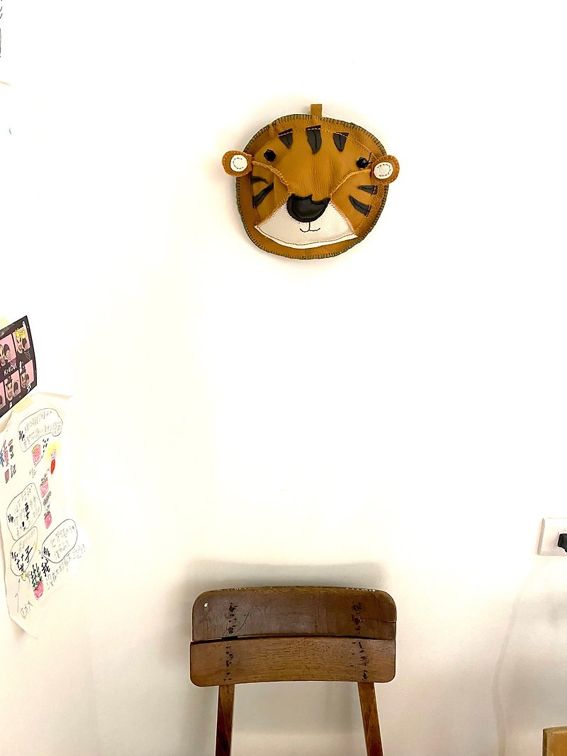 虎頭毛絨玩具 - 兒童房間的完美牆面裝飾 - 牆貼/牆身裝飾 - 真皮 橘色