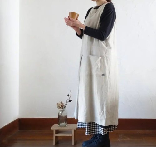 ＊タブリエワンピース/ピナフォー/ハーフリネン/ハンドメイド＊ 受注制作】リネンのタブリエ - ショップ Jonico.handwork