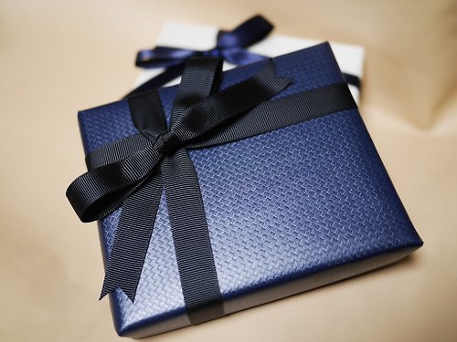 Tsubame Leather Tsubame - 聖誕交換禮物 免費禮物包裝 等值1000上下真皮皮件