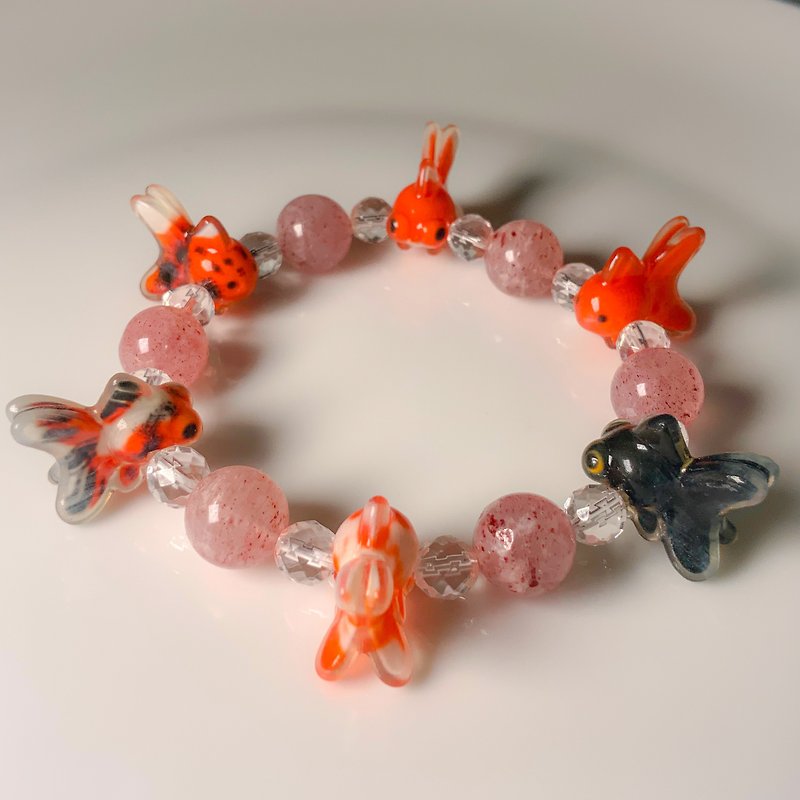 Goldfish Bracelet Demeryu-chan - สร้อยข้อมือ - พลาสติก หลากหลายสี