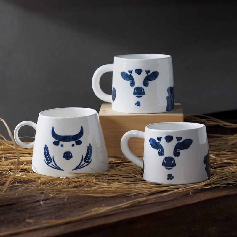 Zodiac Cup [Bull Luck] Yamagata Cup Small Ear Yamagata Cup Mini Yamagata Cup - แก้วมัค/แก้วกาแฟ - เครื่องลายคราม ขาว