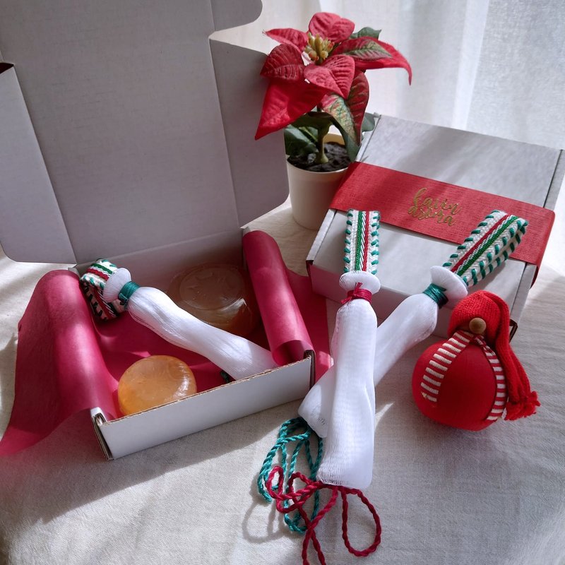 Christmas Soaps & Pouch Gift Box - สบู่ - สารสกัดไม้ก๊อก 