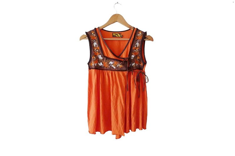 Vintage Orange and brown tone sleeveless wrap Top,embroidery detail, Small - 女裝 上衣 - 棉．麻 橘色