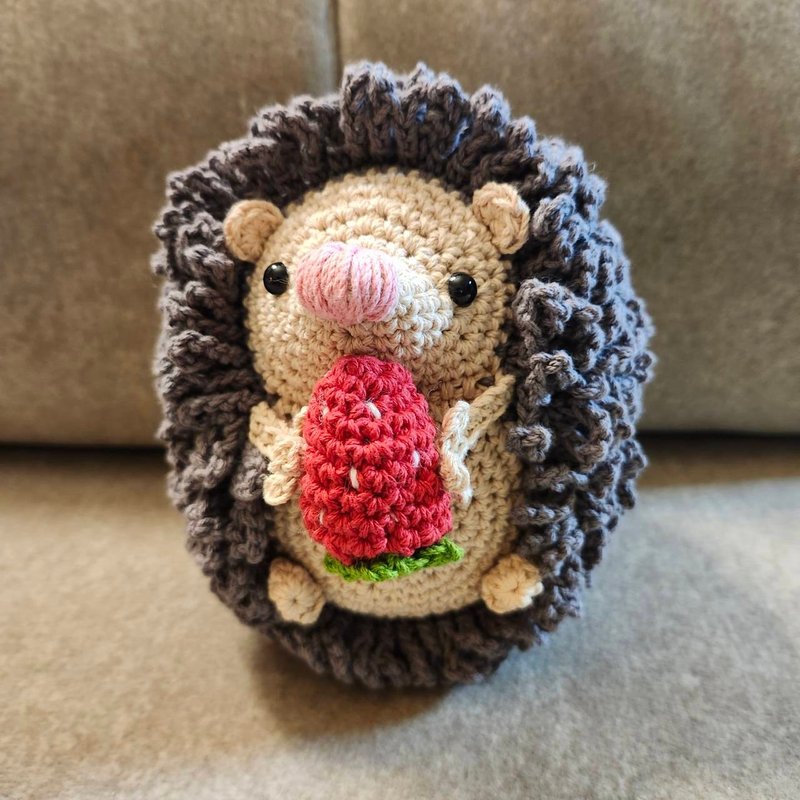 Pure cotton hand-crocheted small hedgehog ornaments in various colors and can be customized - Items for Display - Cotton & Hemp 