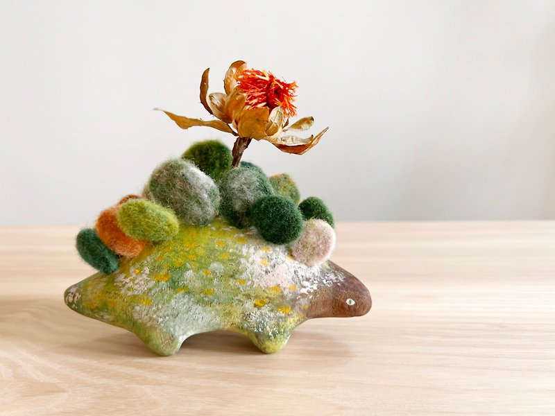 Dinosaur-Stegosaurus-Wooden-Dry Flower Vase-Ornament - Pottery & Ceramics - Wood Green