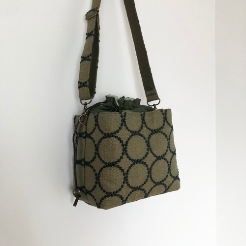 ミナペルホネン　タンバリン　小ぶり巾着ショルダーバッグ　ハンドメイド 巾着バッグ ミナペルホネン タンバリン ハンドメイド - ショップ