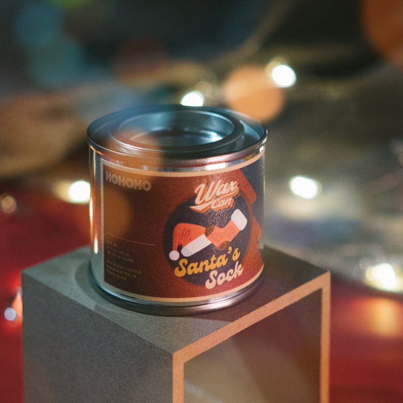 Santa's Sock | Strange Scent Candle 90g - เทียน/เชิงเทียน - ขี้ผึ้ง 