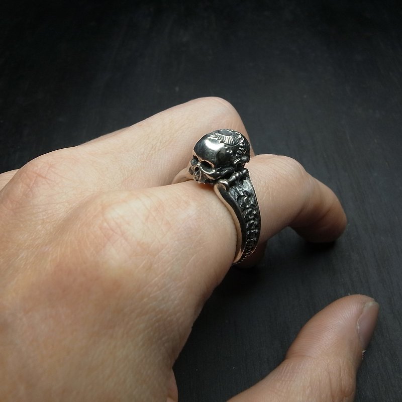 Twin Skull Ring Two-Tone Skull Silver Ring Sterling Silver - แหวนทั่วไป - เงินแท้ สีเงิน