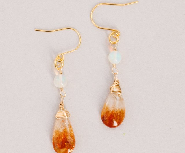 Citrine Opal Simple Pierced Earrings Clip-On Earring Charm - Shop  chocoriita Earrings & Clip-ons - Pinkoi