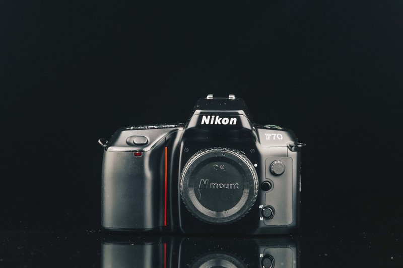 NIKON F70 #1337 #135底片相機 - 相機/拍立得/底片相機 - 其他金屬 