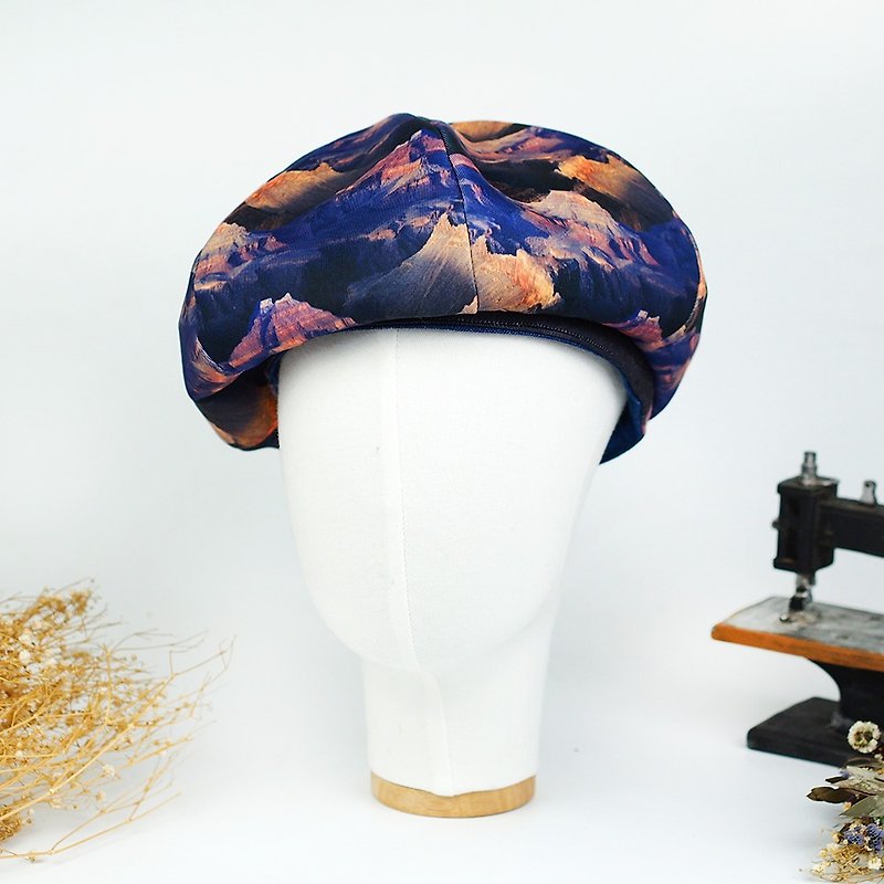 マーベリックビレッジ手作りベレー帽男性と女性の画家帽子レトロファッションアート[山の油絵] B-31 - 帽子 - コットン・麻 ブルー