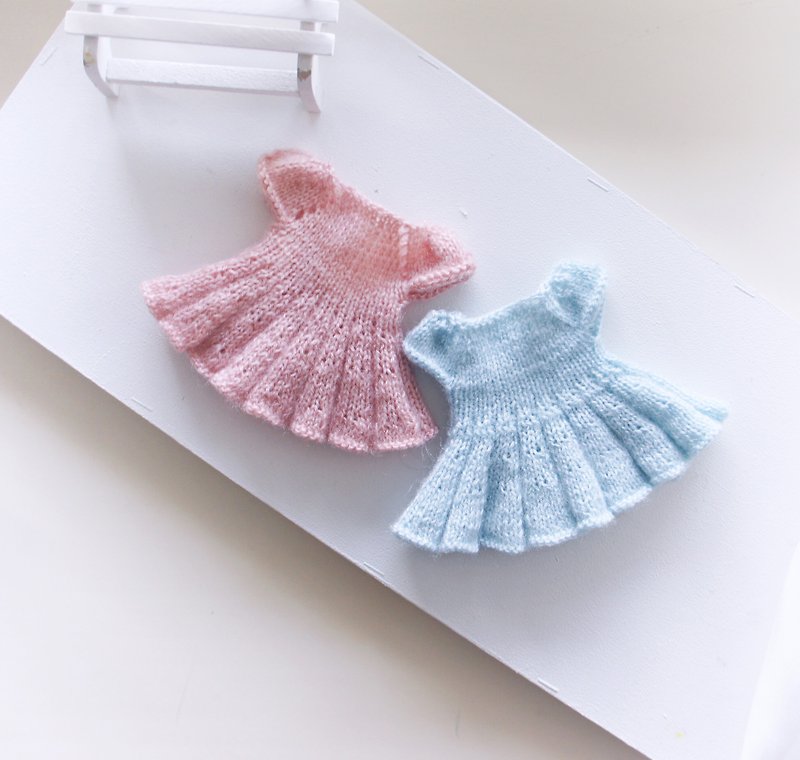 Paola Reina knitted dress, 13 inches dolls clothes, Dolls fashion, Doll Clothes - ตุ๊กตา - ขนแกะ สึชมพู