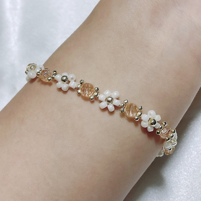 (Bling Pink) Corner.wb- Daisy flower bracelet Daisy flower bracelet - สร้อยข้อมือ - เงินแท้ สึชมพู