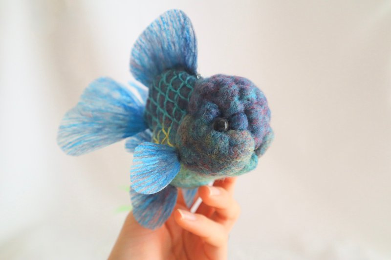 【受注制作】たゆたう金魚モビールL-ショートテール青文魚- - 公仔/玩偶 - 羊毛 藍色
