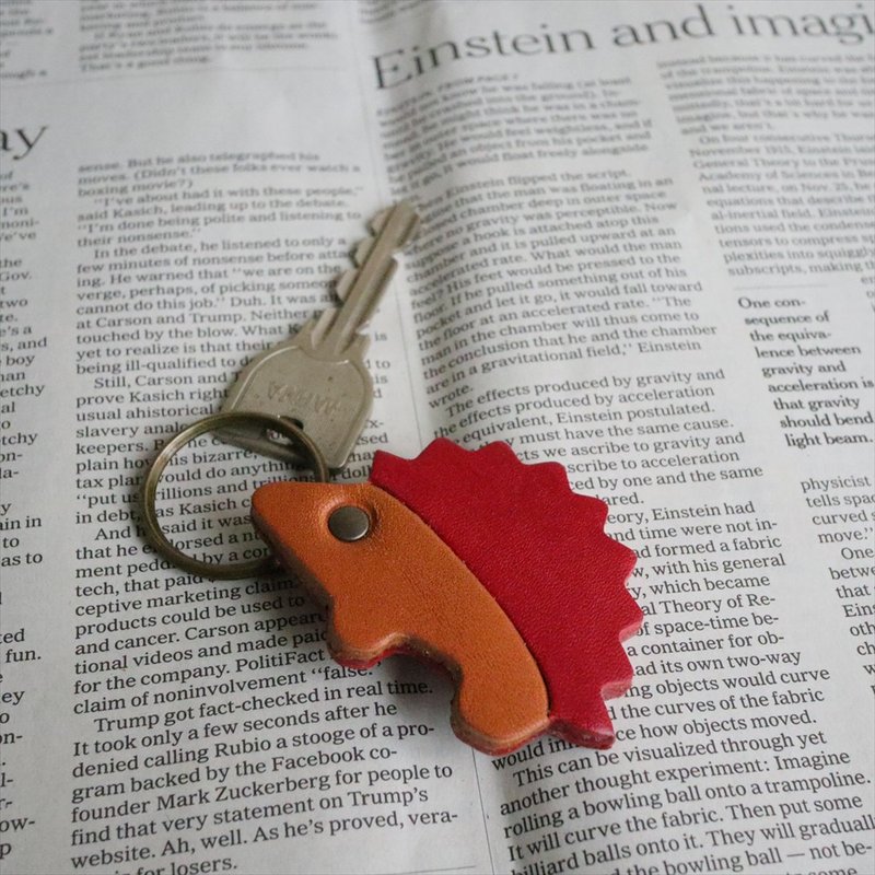 Hedgehog-shaped key holder / Two colors of leather are popular / Leather products made in Japan / ac-32-h - ที่ห้อยกุญแจ - หนังแท้ สีส้ม