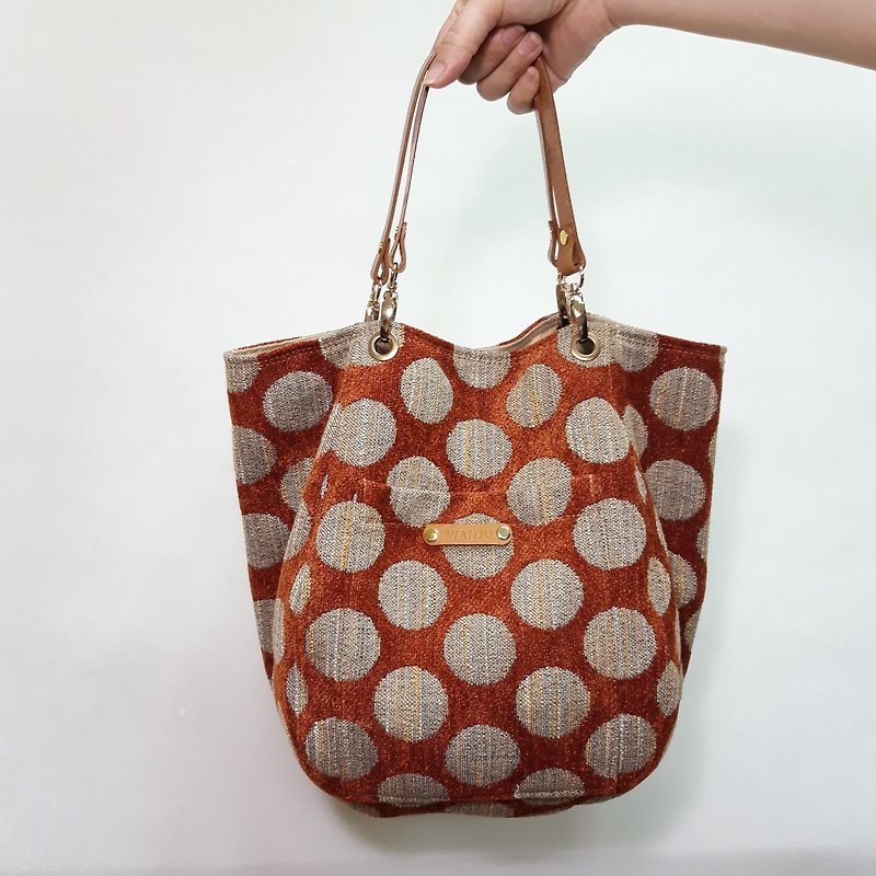 Big round round tote bag / hand bag - กระเป๋าถือ - ผ้าฝ้าย/ผ้าลินิน หลากหลายสี