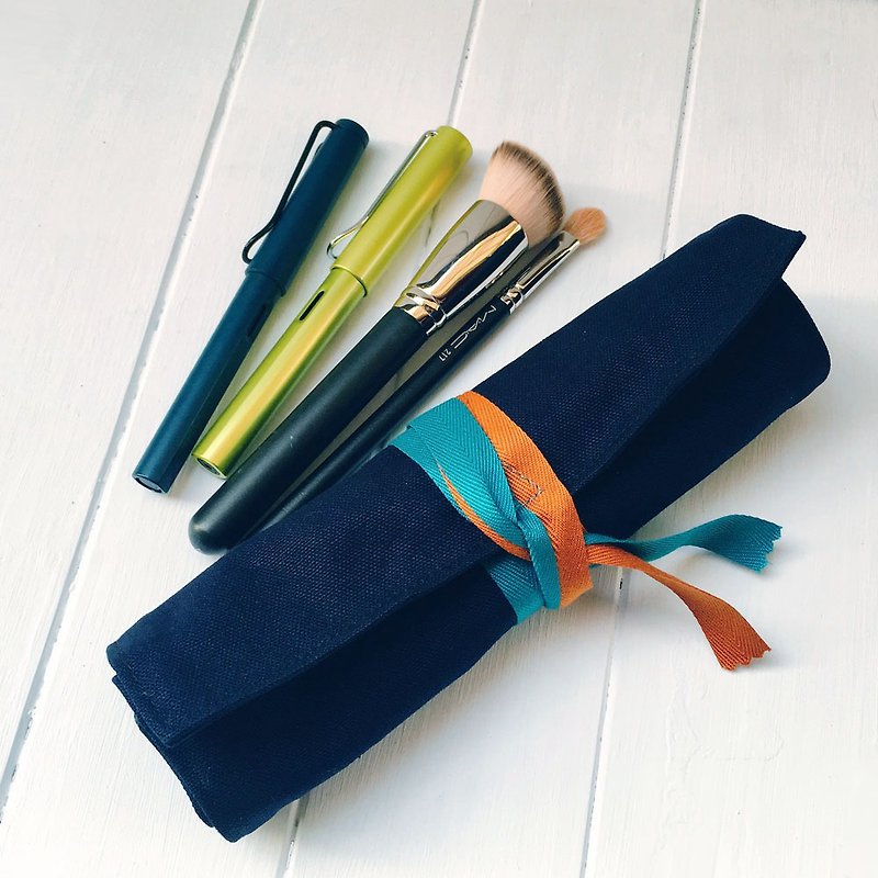 Pen rolls, tool bag (dark blue canvas) made to order* - กล่องดินสอ/ถุงดินสอ - ผ้าฝ้าย/ผ้าลินิน สีน้ำเงิน