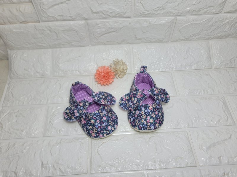 Purple flower baby shoes - รองเท้าเด็ก - ผ้าฝ้าย/ผ้าลินิน สีม่วง