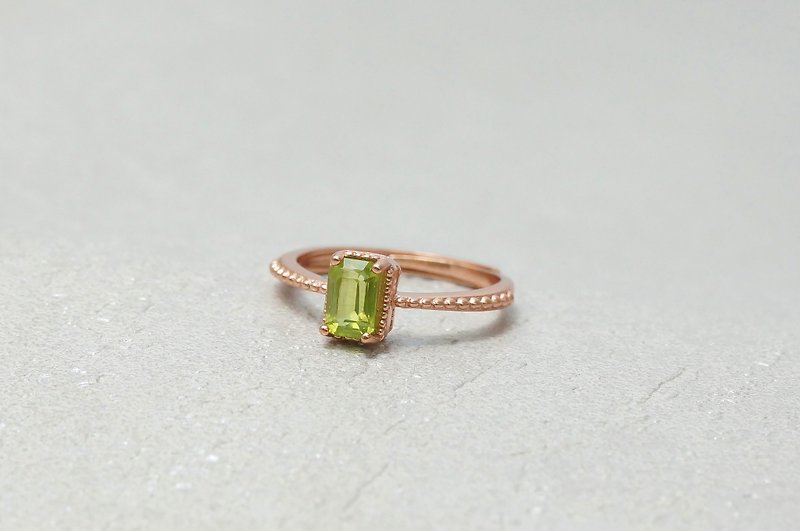 Natural Peridot Peridot International Sterling Silver Ring Light Jewelry - General Rings - Sterling Silver Gold