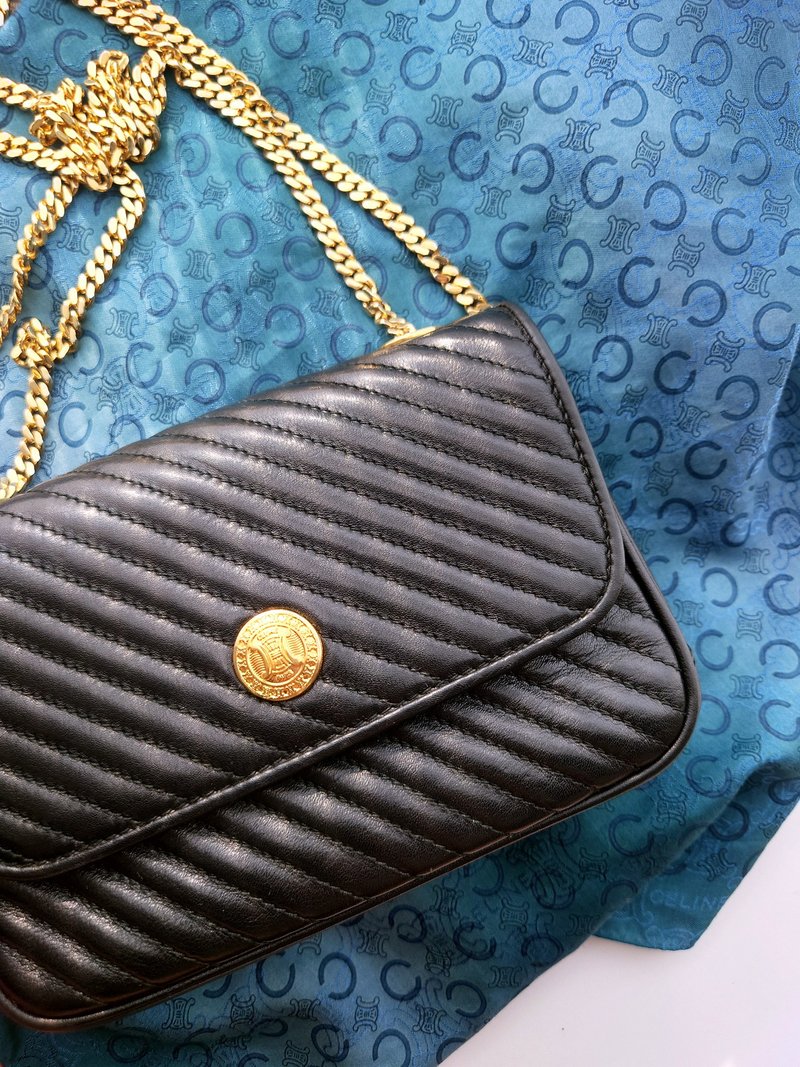中世のバッグ CELINE ブラック ゴールド 凱旋門 ディナーバッグ クラッチチェーンバッグ メッセンジャーバッグ メッセンジャーバッグ ショルダーバッグ - ショルダーバッグ - 革 ブラック