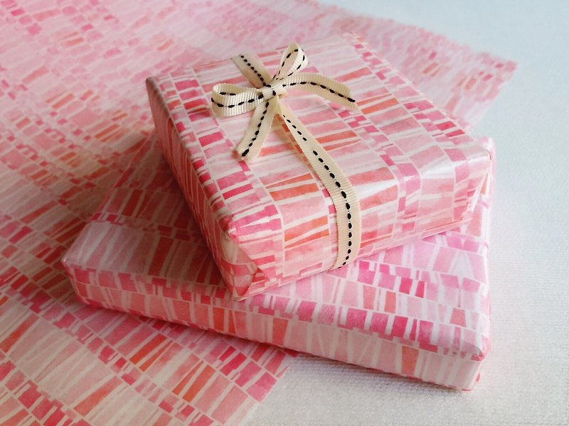 Chunk Fuchsia Wrapping Paper - วัสดุห่อของขวัญ - กระดาษ 