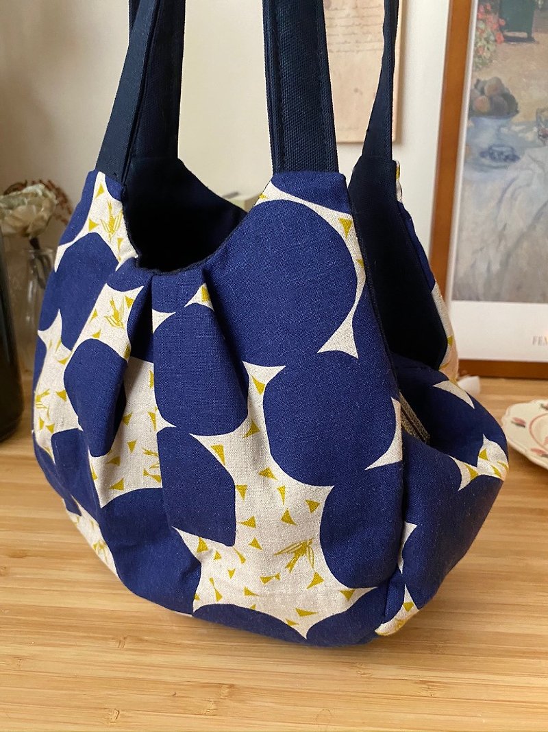 Large dot blue ball shoulder three-layer gold bag - กระเป๋าแมสเซนเจอร์ - ผ้าฝ้าย/ผ้าลินิน 