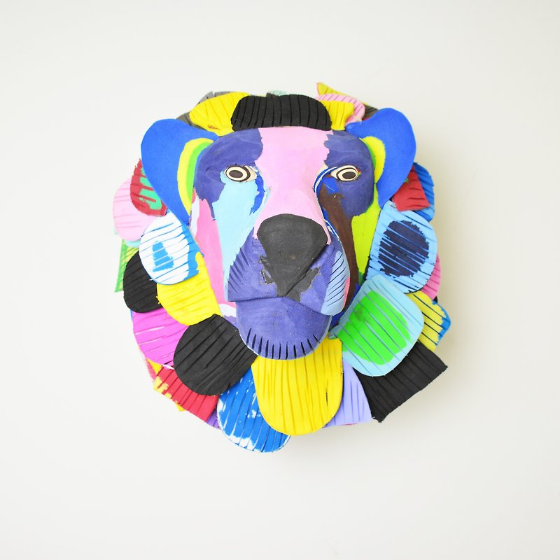 Sea waste animal_rainbow lion head_mural ornaments ornaments_fair trade - Wall Décor - Rubber Multicolor