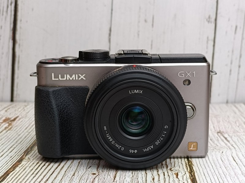 Panasonic GX1 鏡頭20 mm F1.7 無反數位相機 - 相機/拍立得/底片相機 - 其他金屬 黑色