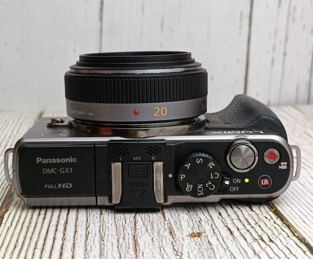 美品 Panasonic GX1 ミラーレス一眼 20mm f1.7レンズ パナソニック GX1 レンズ 20mm F1.7 ミラーレスデジタルカメラ