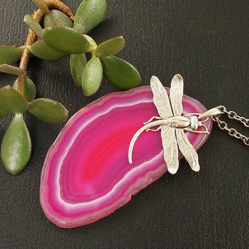 AGATIX Pink Fuchsia Agate Slice Slab Necklace Silver Dragonfly Pendant Necklace Jewelry