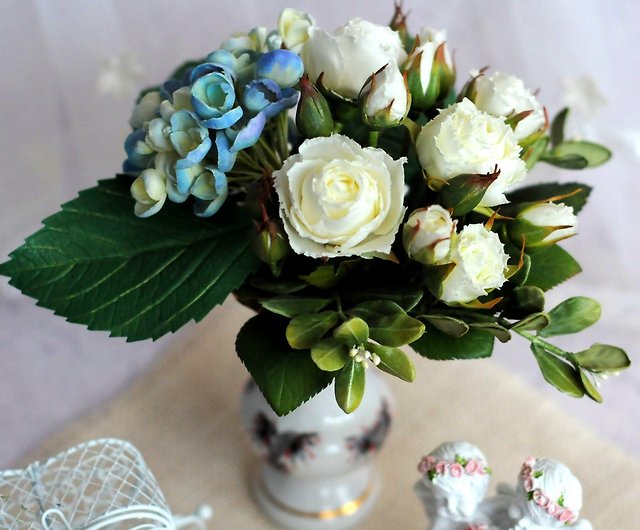 家の装飾のための花瓶の小さな花束 手作りの花あじさいとバラ小花束 ショップ Lifelikeflowesart 観葉植物 Pinkoi