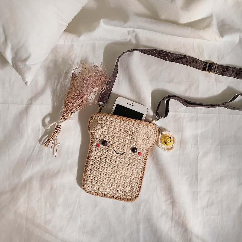 Crochet Bag | Bread + Fried Egg keychain - 側背包/斜背包 - 棉．麻 咖啡色